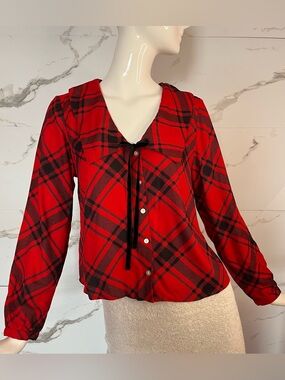 NWT Old Navy Red and Black Plaid Button-Front Blouse with Tie